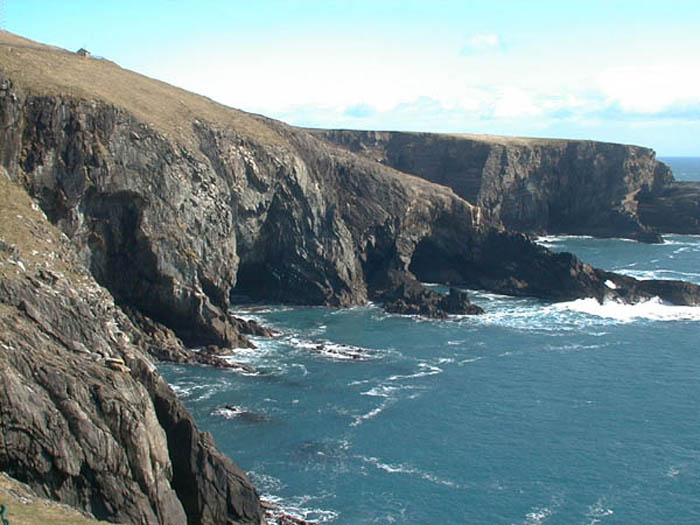 Cliffs at Mizen Head.jpg 74.5K